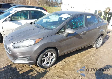 2014 Ford Fiesta Se z USA, uszkodzony, nr VIN 3FADP4BJ7EM240263